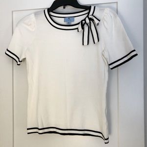 Women’s short sleeve sweater top by CeCe